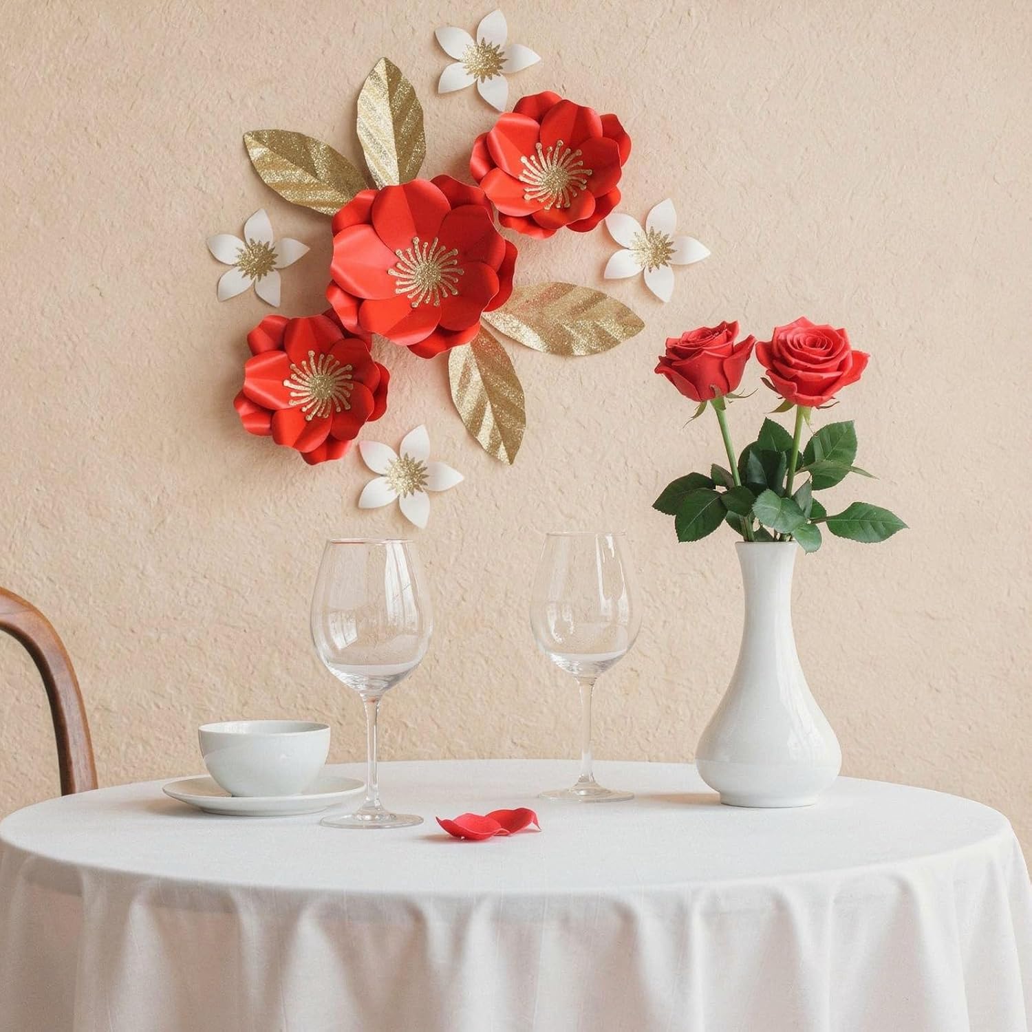 Christmas Paper Flower Set Of 11 – Red & Gold Shiny Cardstock 3D Flowers With Hook & Sticker – Dual Hanging Styles – Elegant Wall & Door Decor – Perfect For Holiday, Party & Home Decoration