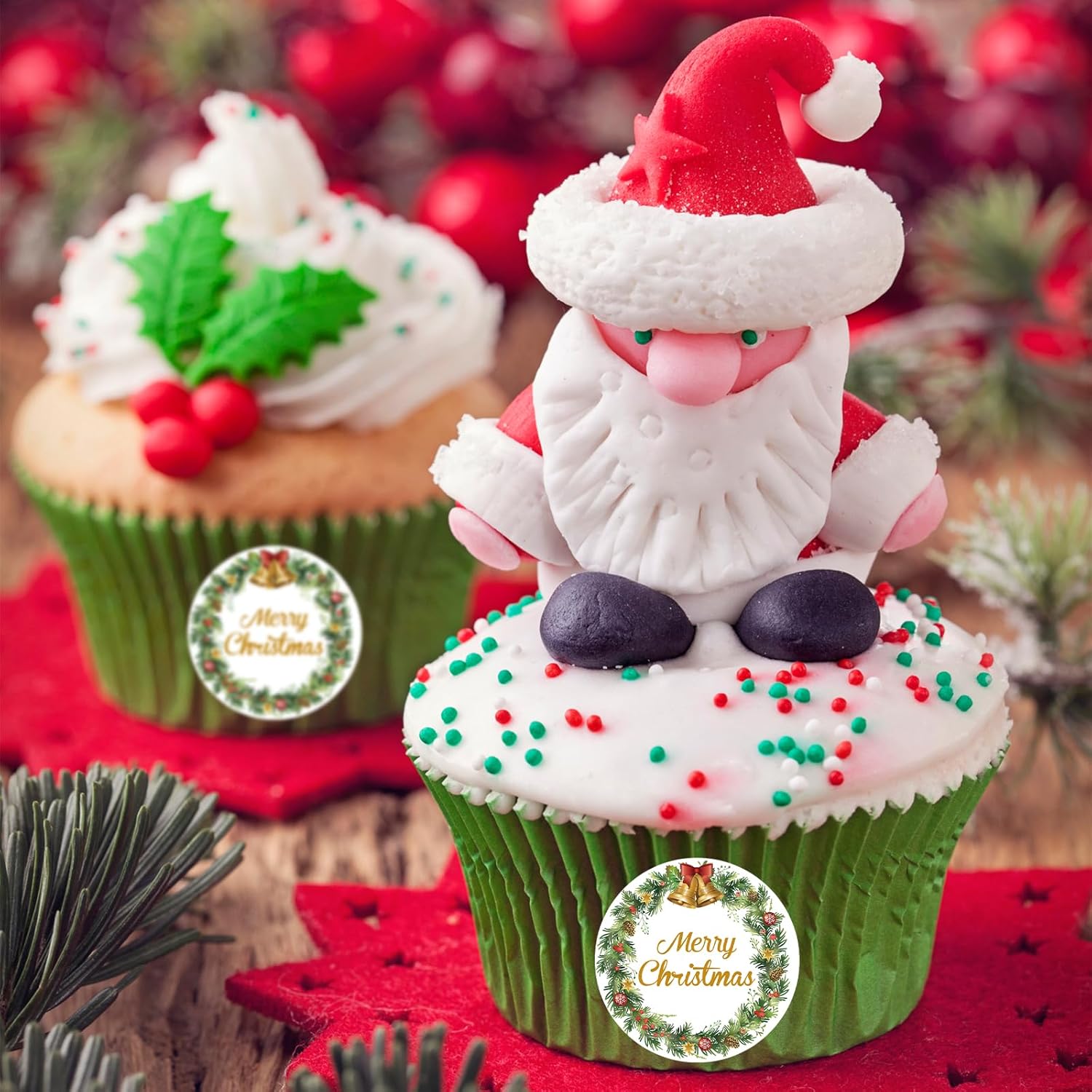 500 Pcs 1.5 Inch Merry Christmas Stickers Christmas Sticker Labels Roll For Envelopes,Gift Packing,Cards,Party Supplies (Christmas Wreath)
