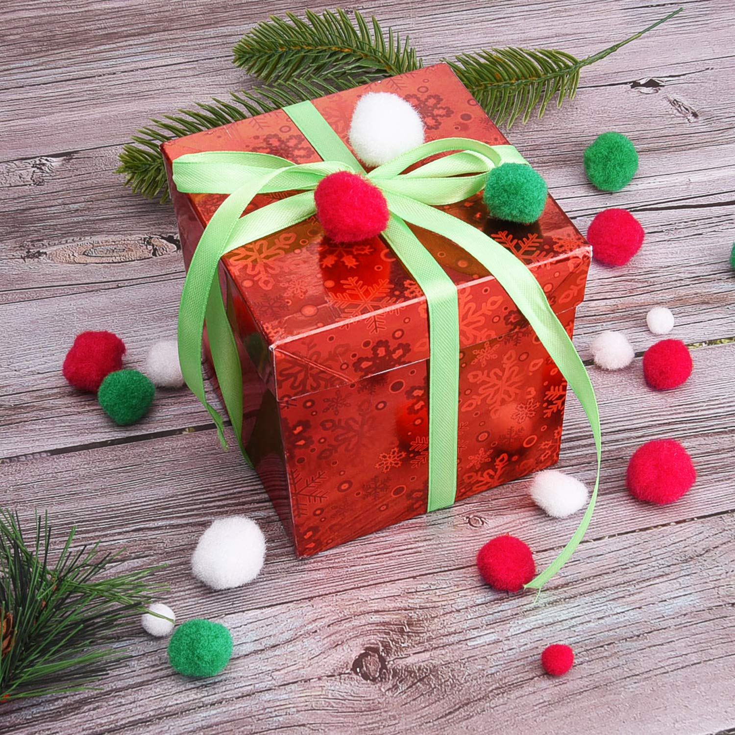 Christmas Pom Poms Pompoms For Art Crafts Gift Decorations, Red Green White, 400 Pieces