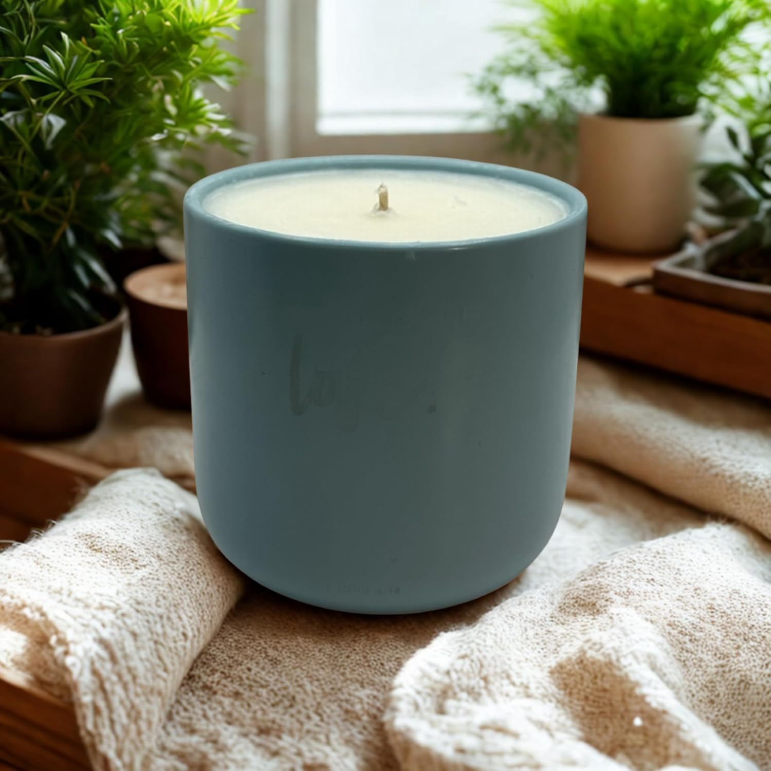 Eucalyptus & Spearmint Scented Candle – Blue Jar With Lid | Aromatherapy Candle For Stress Relief, Relaxation, Spa & Gift | Clean Fresh Long-Lasting Fragrance