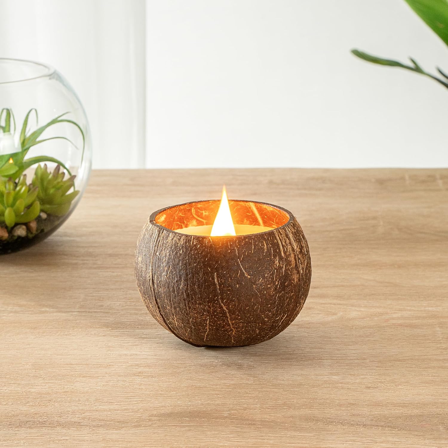 Restaurantware-Coco Casa 3.9 x 2.8 Inch Coconut Shell Candles, 10 Hand Poured Coconut Bowl Candles - Sandalwood And Shea Fragrance, Double Wax Blend, Soy Wax Scented Candle, Wooden Wick