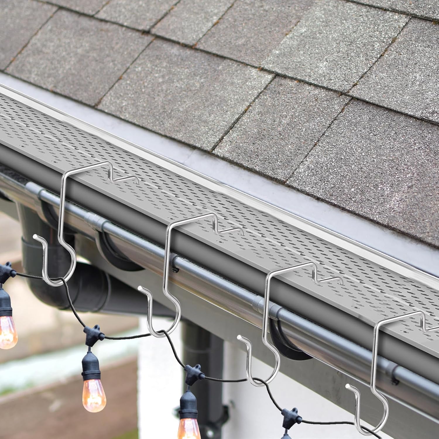 Christmas Light Hooks For Perforated Mesh Gutter Guards Metal Christmas Light Ornament Clips Hangers Gutter Guards Grid Hooks For Xmas Outdoor Hanging Decorations (50, Silver)