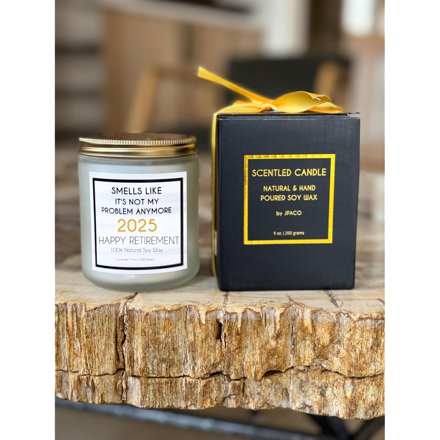 Retirement Gift For Woman, Men - 9Oz Lavender Scented Soy Wax Candle - Funny 2025 Retired Gifts For Women, Men, Friends, Coworkers, Teachers - Relaxing Aromatherapy Candle