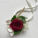 Artificial Wrist Corsage Boutonniere Set For Groom Bride Groomsmen Bridesmaids, Corsage Wristband Men Boutonniere Wedding Party Prom Suit Decorations - Burgundy 2Pcs