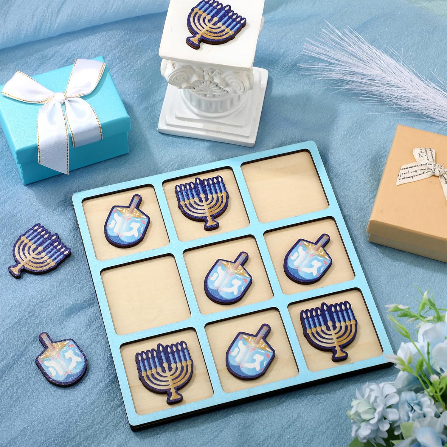 Hanukkah Tic Tac Toe Game Wooden Jewish Board Game With 5 Menorah And 5 Candlestick Hanukkah Gifts For Family Jewish Classroom Prizes Educational Party Favors Festival Of Lights
