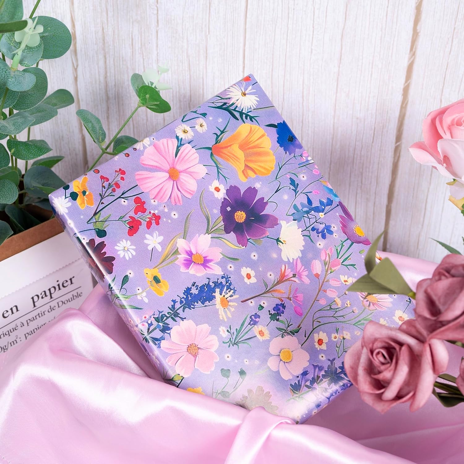 Wildflower Wrapping Paper Roll For Her Mom Women Girls - Floral Design Gift Wrap For Birthday Wedding Holiday Bridal Shower Mothers Day Spring Summer(Total 28.5Sq.Ft)