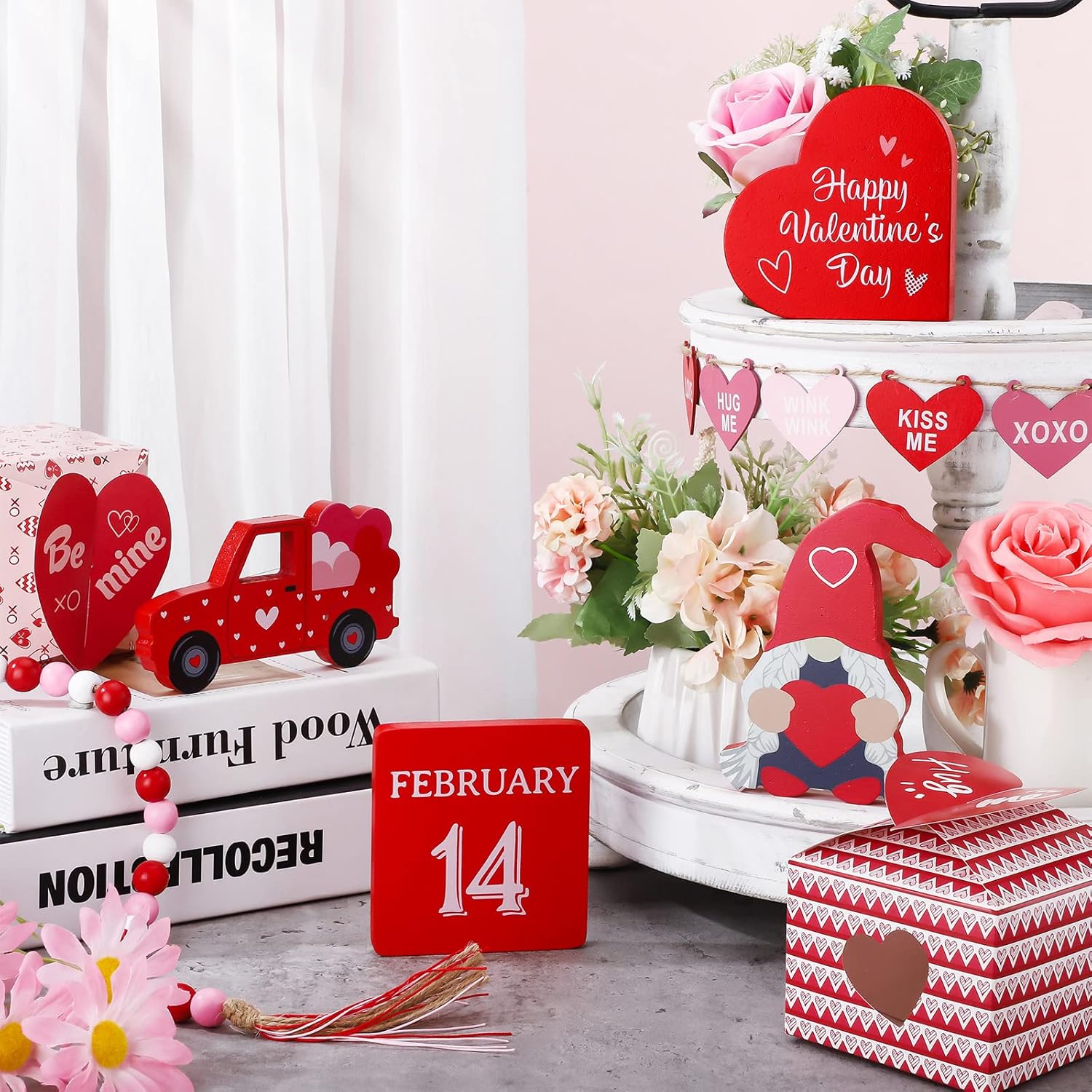 10 Pieces Valentine Gnome Tiered Tray Decor (Tray Not Included), Valentine Wood Heart Shaped And Bead Garland Decoration For Wedding Living Room Wall Decor(Romantic)