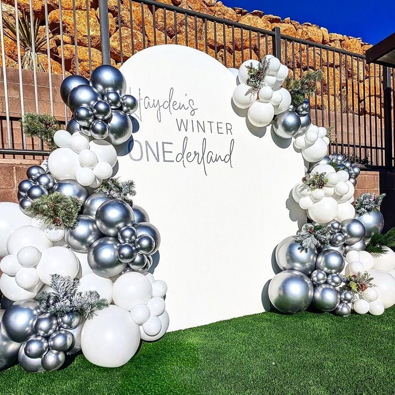 White And Silver Balloons Garland Arch Kit,154Pcs 18/12/10/5Inch White Metallic Silver And Silver Confetti Latex Balloons For Winter Wonderland Wedding Baby Shower Christmas Prom Party Decorations