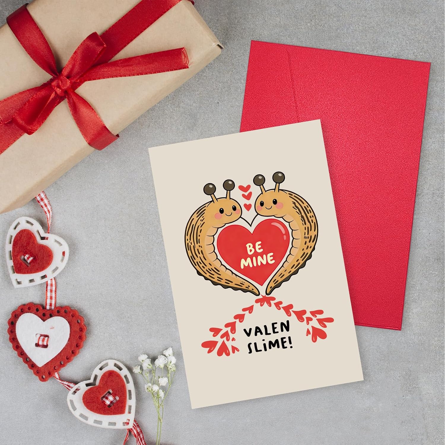 Funny Slug Pun Valentine’S Day Card For Man Women, Cute Slime Themed Valentines Card For Kid Friend Classmate Couple, Be Mine Valen Slime