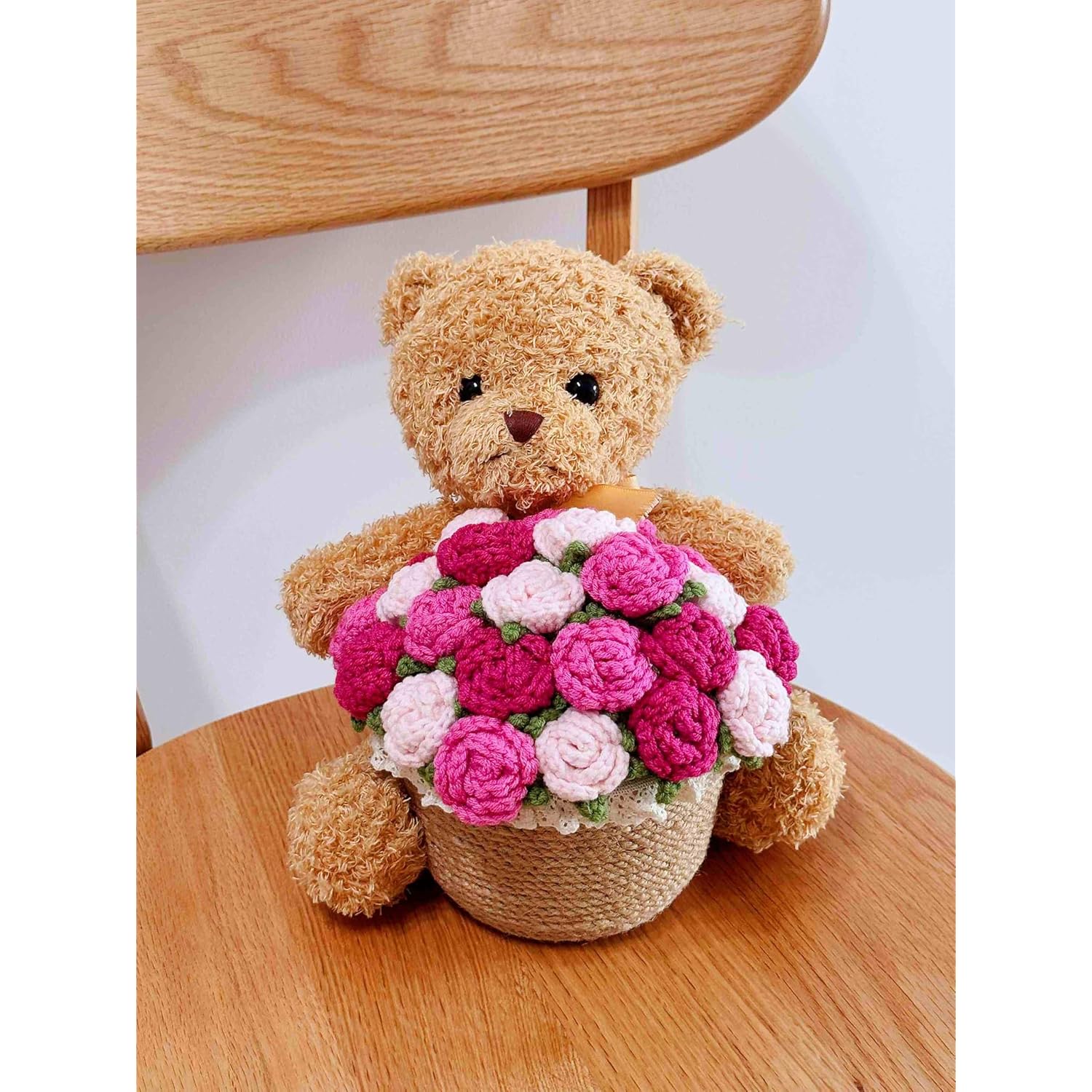 Crochet Rose Bouquet Artificial Flowers Vase Cute Plush Bear Kit Mothers Valentines Day Birthday Anniversary Personalized Thoughtful Romantic Love Gifts Home Decor Pink