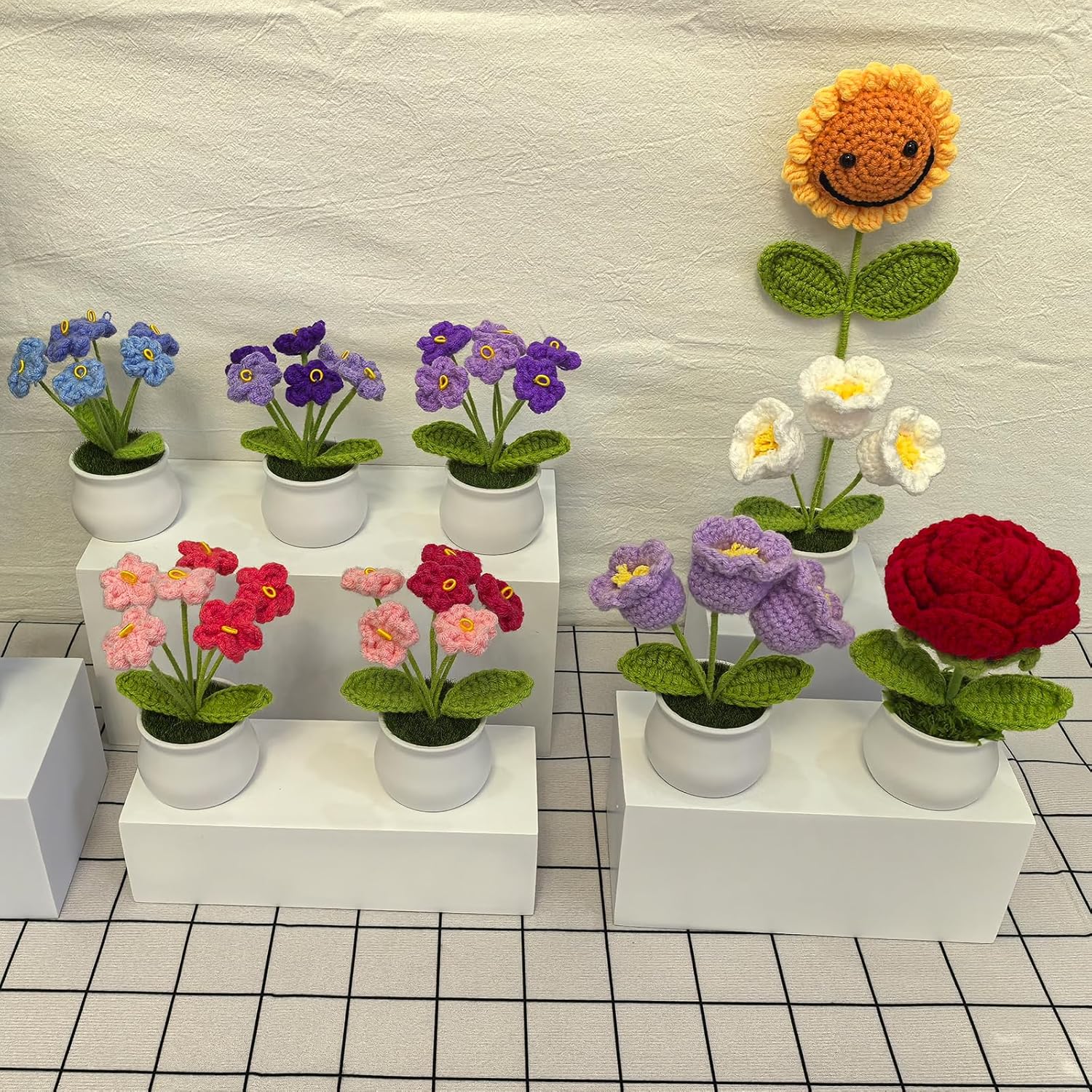 Valentines Day Gifts For Her Women Valentines Day Decorations Emotional Support Crochet Flowers Forget Me Not Bouquet For Desk Decor, Pink