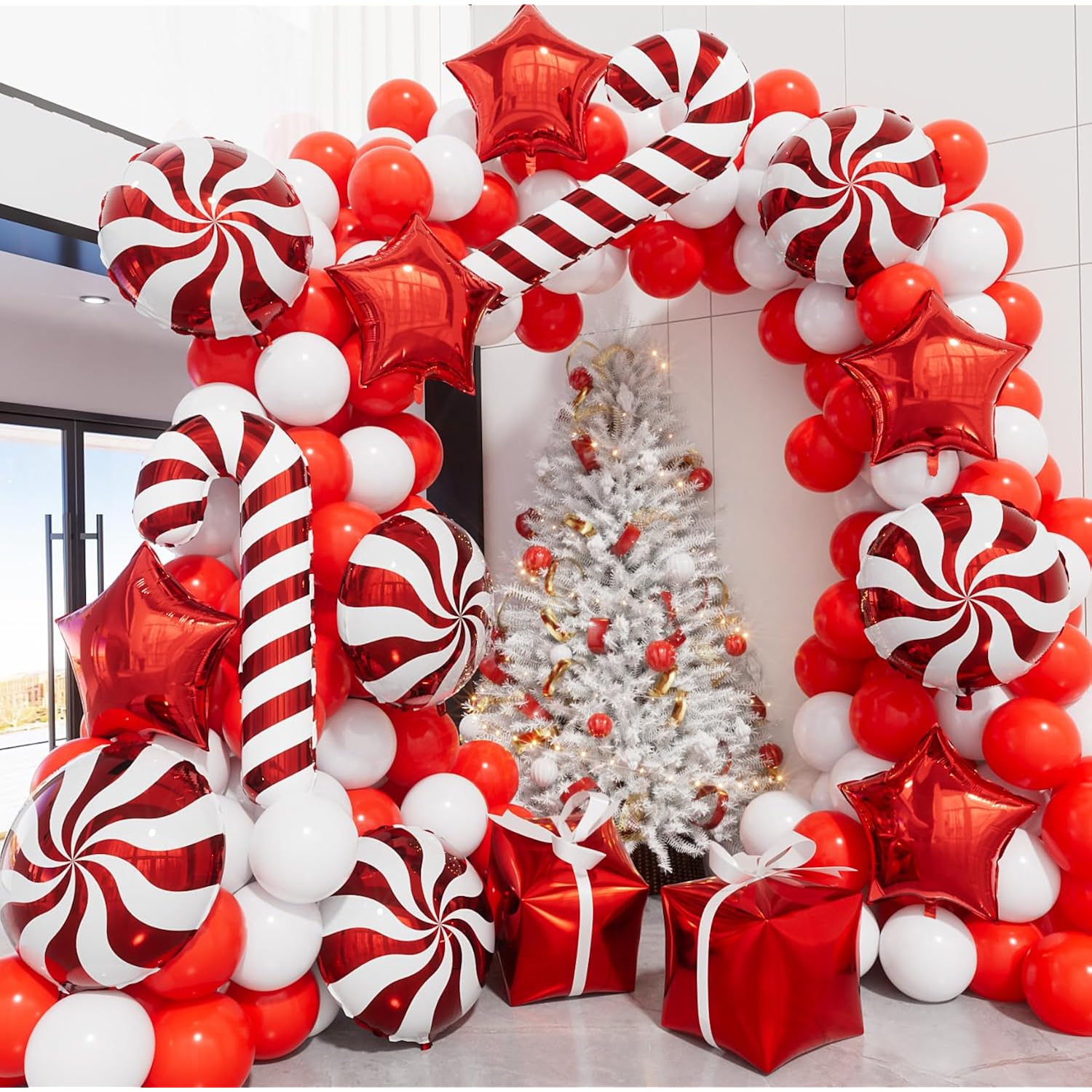 Christmas Balloon Garland Arch Kit, 125Pcs Red White Xmas Balloons With Red Star Balloons, Candy Cane, Gift Box, Big Foil Balloon For Birthday New Year Merry Christmas Party Decorations