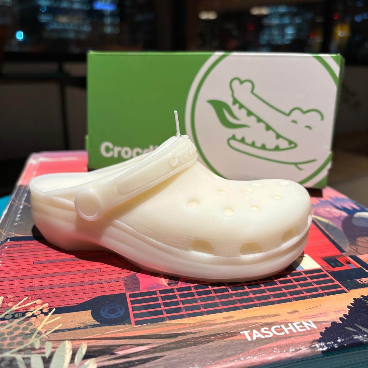 Croc Candle With Giftbox - - Girlfriend Birthday Gifts For Women - White Elephant Gift For Friends - Cool Gifts For Women - Cute Candles For Teen Girls - Cool Candles - Unique Gift