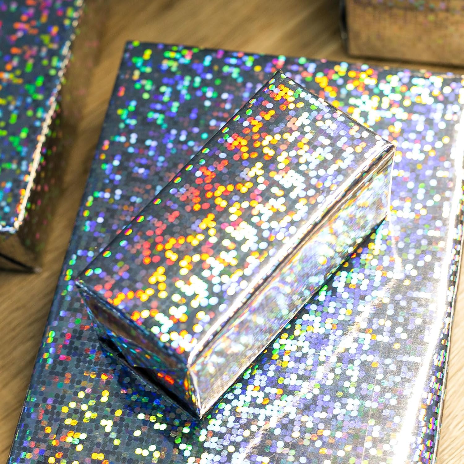 17 In X 32.8 Ft (46.5 Sq.Ft.) Holographic Wrapping Paper Roll, Silver Dots Gift Wrap For Disco Party, Wedding, Birthday, Christmas, Bridal Shower, Father'S Day, Graduation