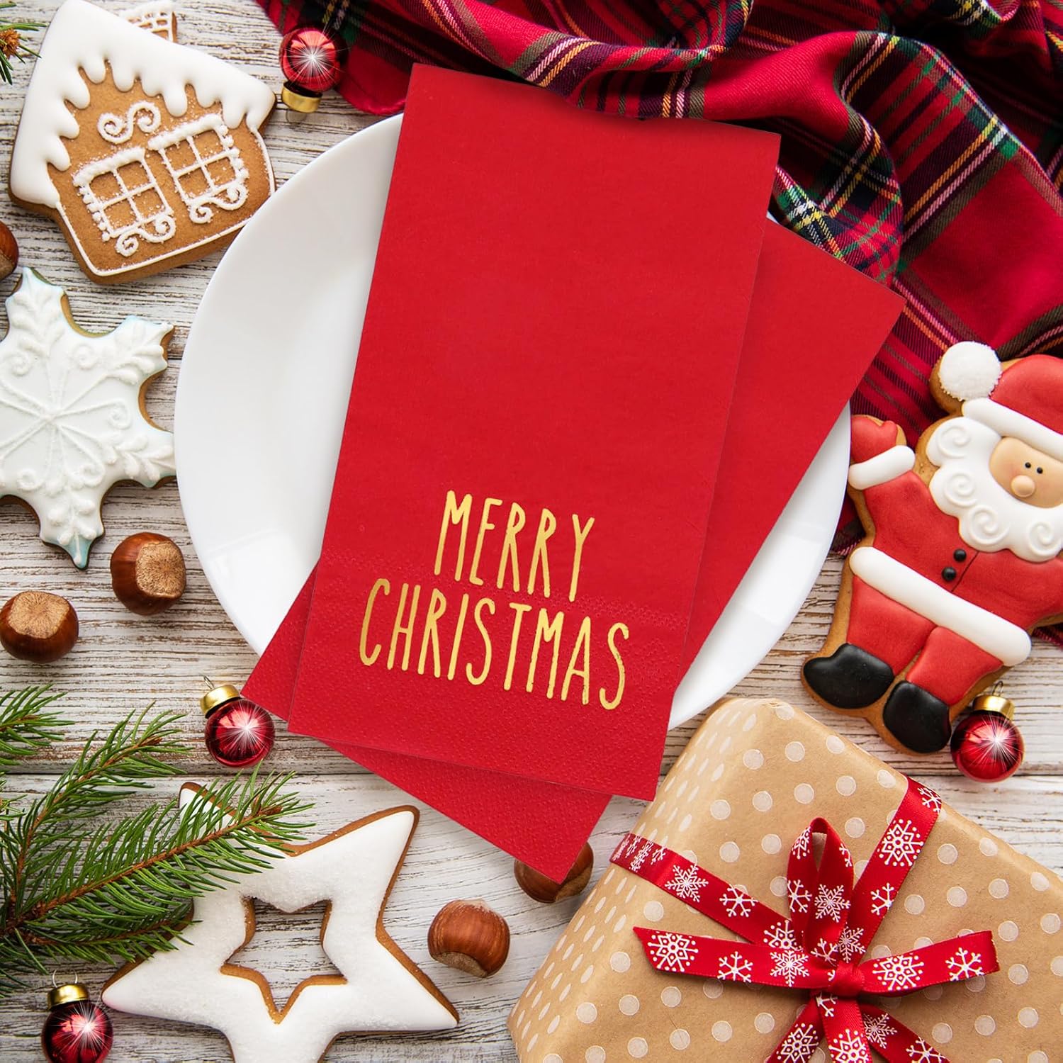 100Pcs Merry Christmas Guest Napkin Gold Foil Xmas Red Paper Napkin Disposable Dinner Hand Towel Napkin For Party Supplies Table Decor