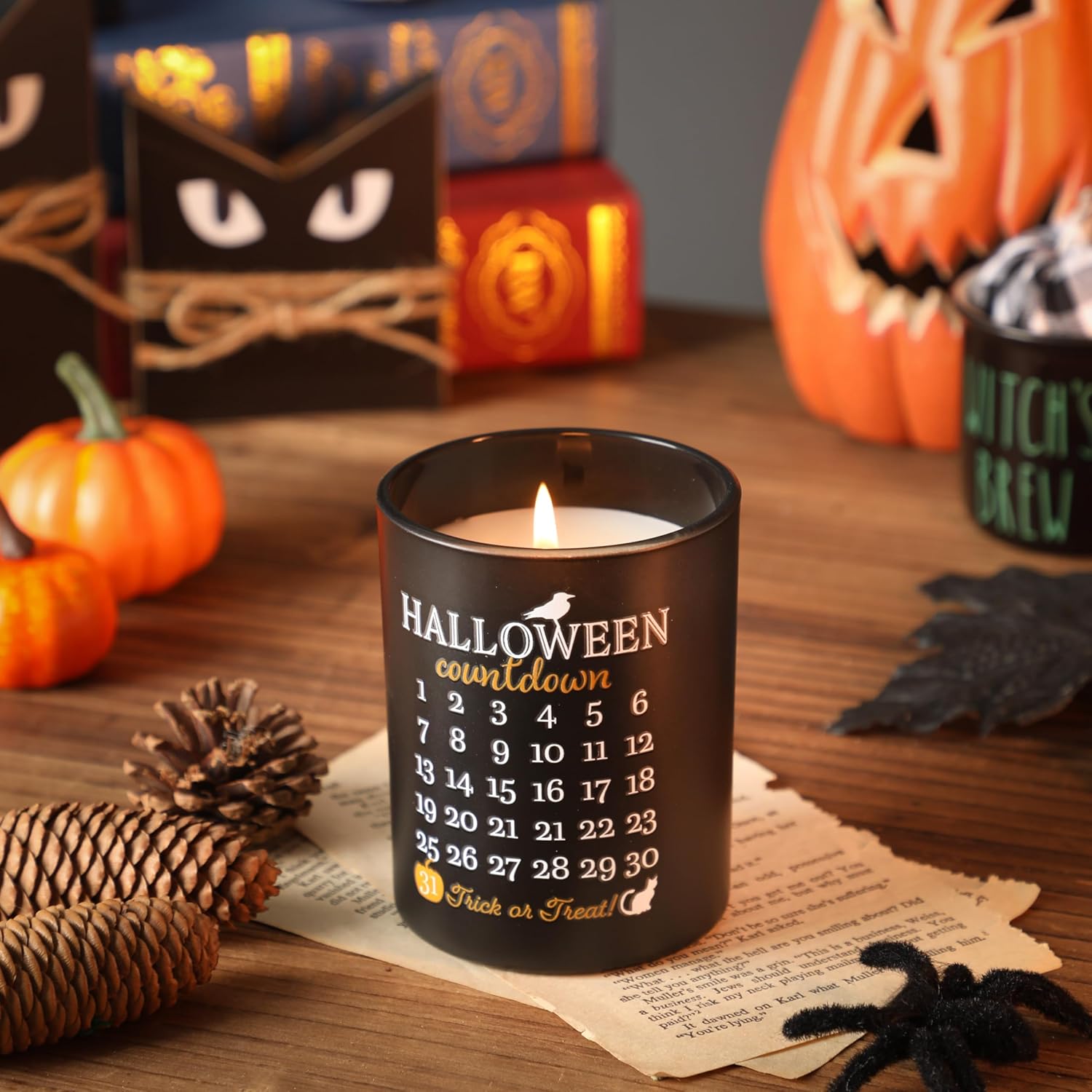Halloween Countdown Candle – Pumpkin Scented Candle,Nature Soy Candles For Fall, Black Candles With 1-31 Calendar Design, Spooky Halloween Home Decor & Gift For Women And Friends,8.5Oz