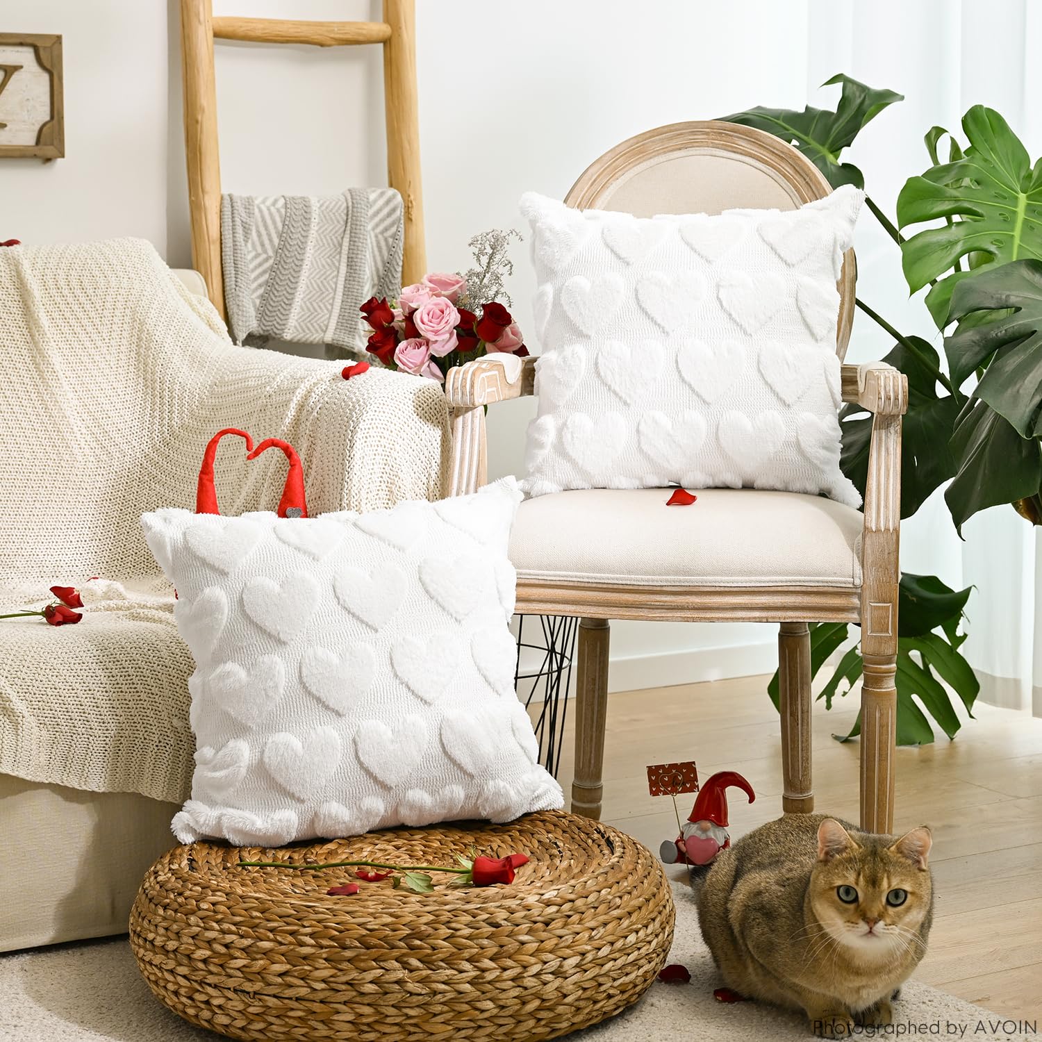 Valentine'S Day Love Heart Cream White Throw Pillow Covers Set Of 2, 18 X 18 Inch Anniversary Wedding Home Decor Soft Plush Faux Fur Jacquard Cushion Case For Sofa Couch