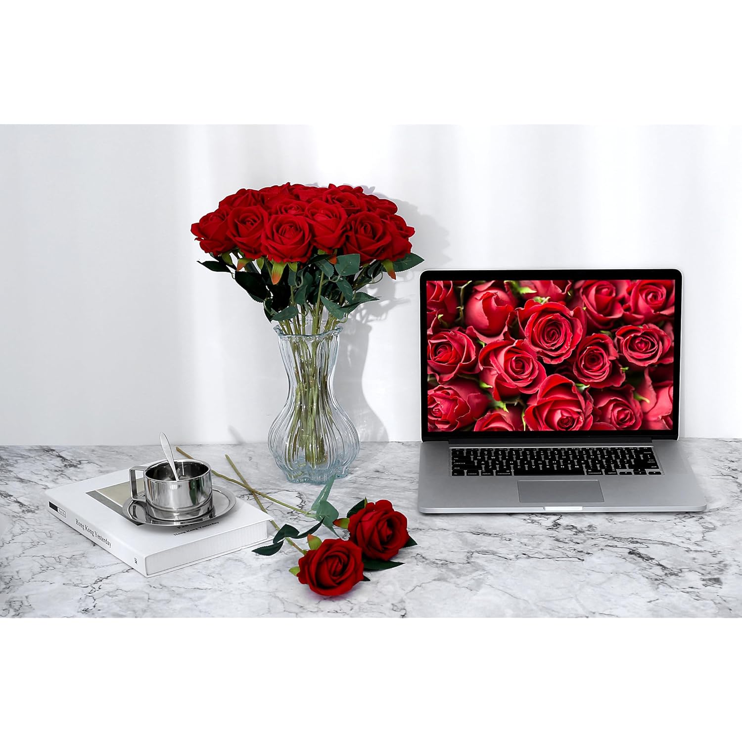 15Pcs Red Artificial Roses Silk Flowers Fake Roses Realistic Bouquet Long Stem With Gift Box For Mother'S Gift Day Home Party Wedding Decorations