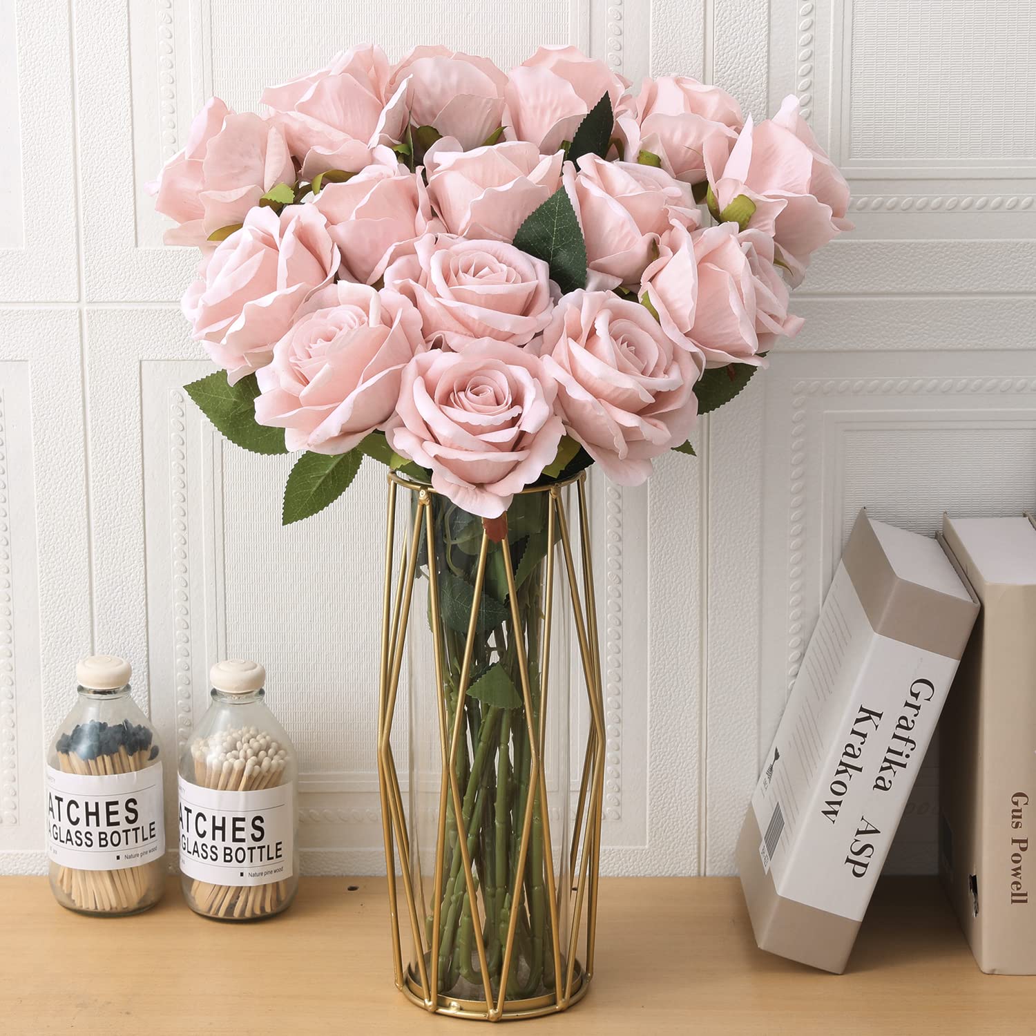 15Pcs Pink Roses Artificial Flowers Fake Roses Long Stem Velet Rose Silk Flowers For Home Wedding Decoration (Round Roses,Pale Pink)