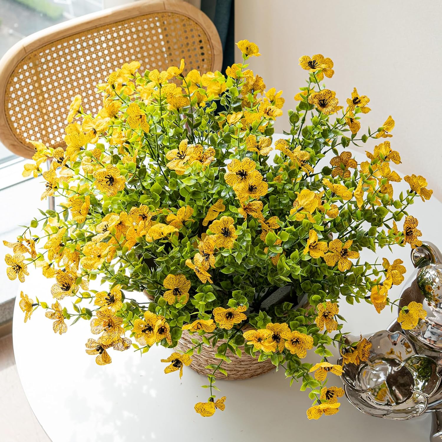 Artificial Flowers Outdoor,Uv Resistant Realistic Garden Artificial Plants,Bright 8 Bundles No-Fade Veranda Fake Faux Flowers,For Porches Patios Walkway Gardens Decor-Yellow