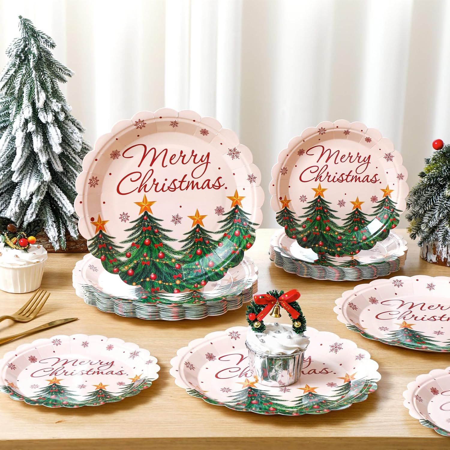 60 Pcs Christmas Party Supplies Xmas Dinnerware Set Merry Christmas Tree Paper Plates For New Year Outdoor Picnic Winter Holiday Decorations