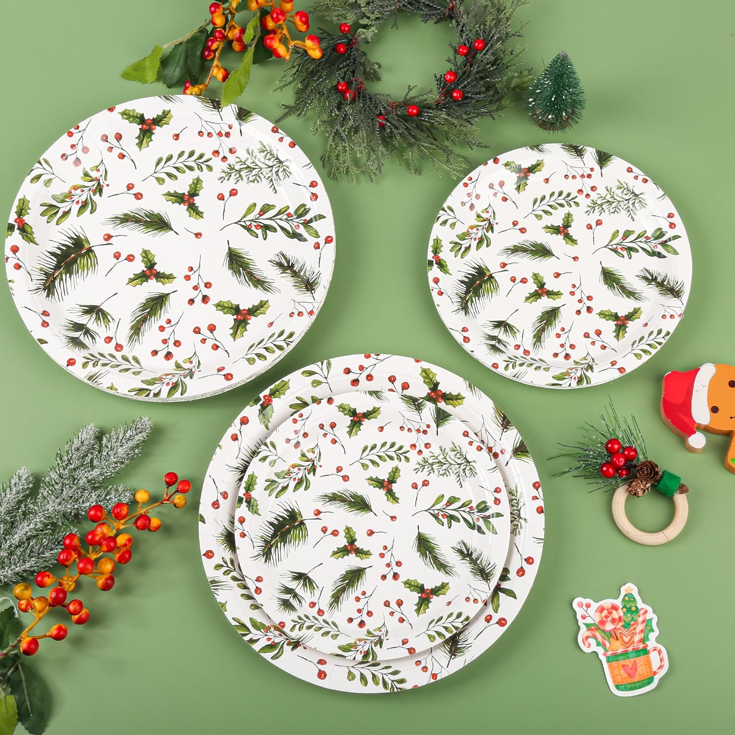 48Pcs Christmas Paper Plates Holly Berries Disposable Party Plates Festive Red Green Holiday Dinnerware Merry Christmas Winter Round Plates For New Year Gatherings Party Table Supplies