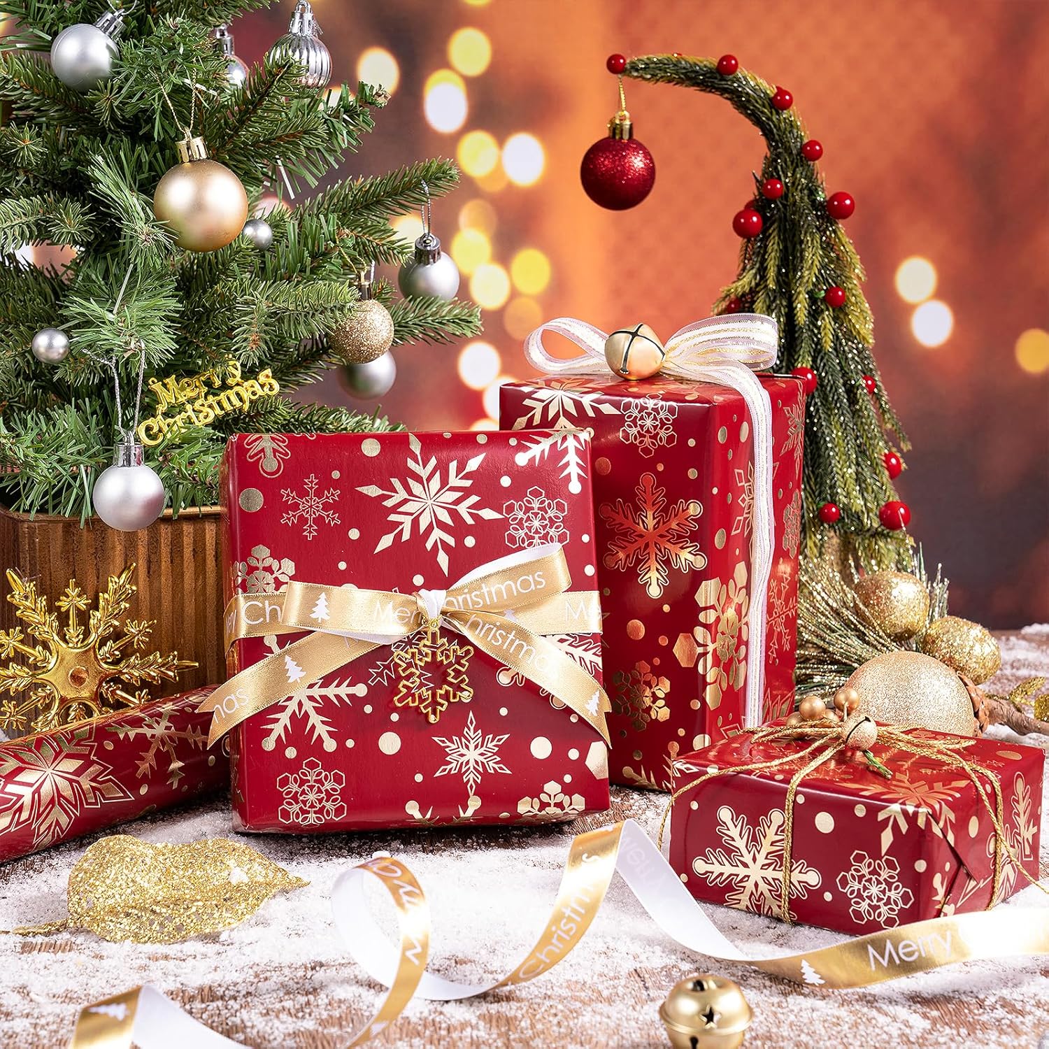 Gold Foil Snowflake Christmas Wrapping Paper Roll, Mini Roll, Elegant Gold And Red Snowflake Design Gift Wrap Paper, Perfect For Holiday Gifts, Christmas Party, 17 Inches X 32.8 Feet