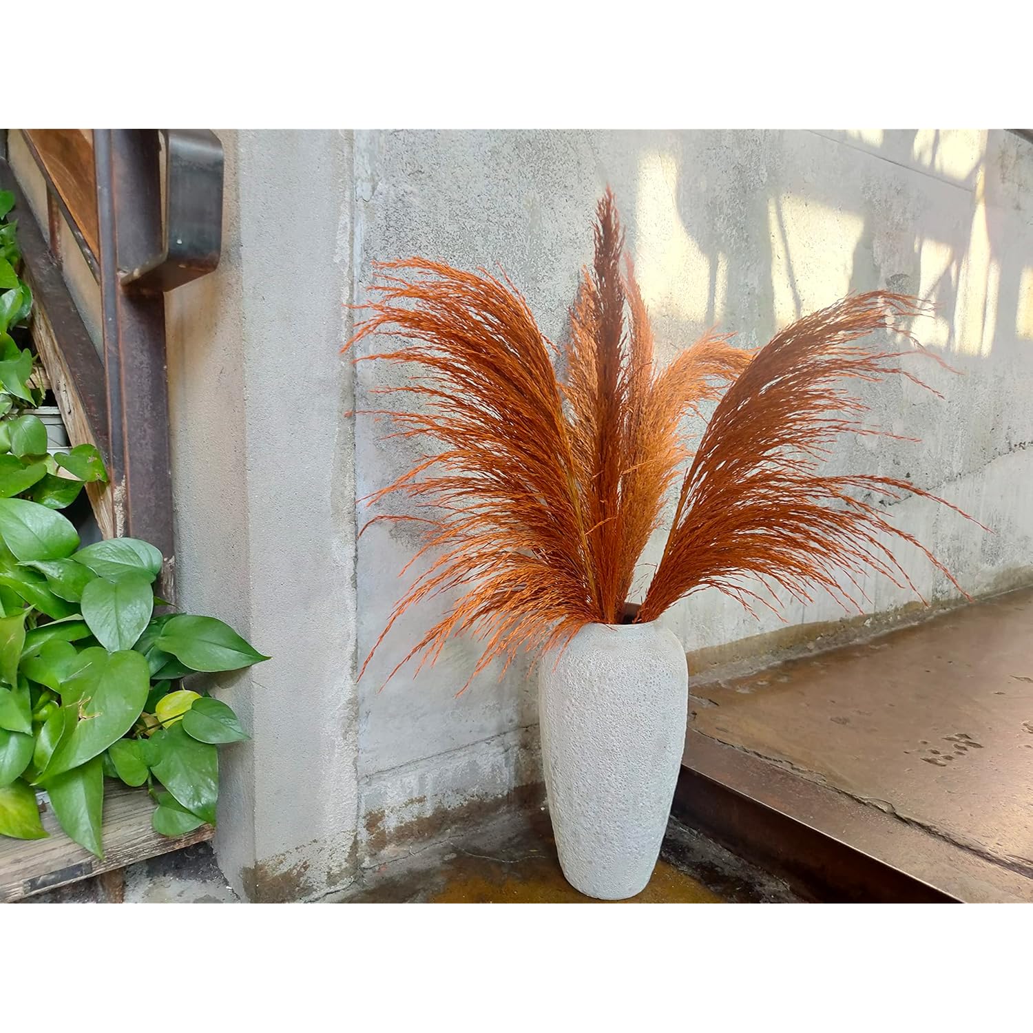 Pampas Grass Decor Tall,Long Pampas, Large Pompas Floral, Elegant Feather Flowers For Wedding Decorations, Living Room Decor (Natural Orange, 8Pcs 31.5"(80Cm))