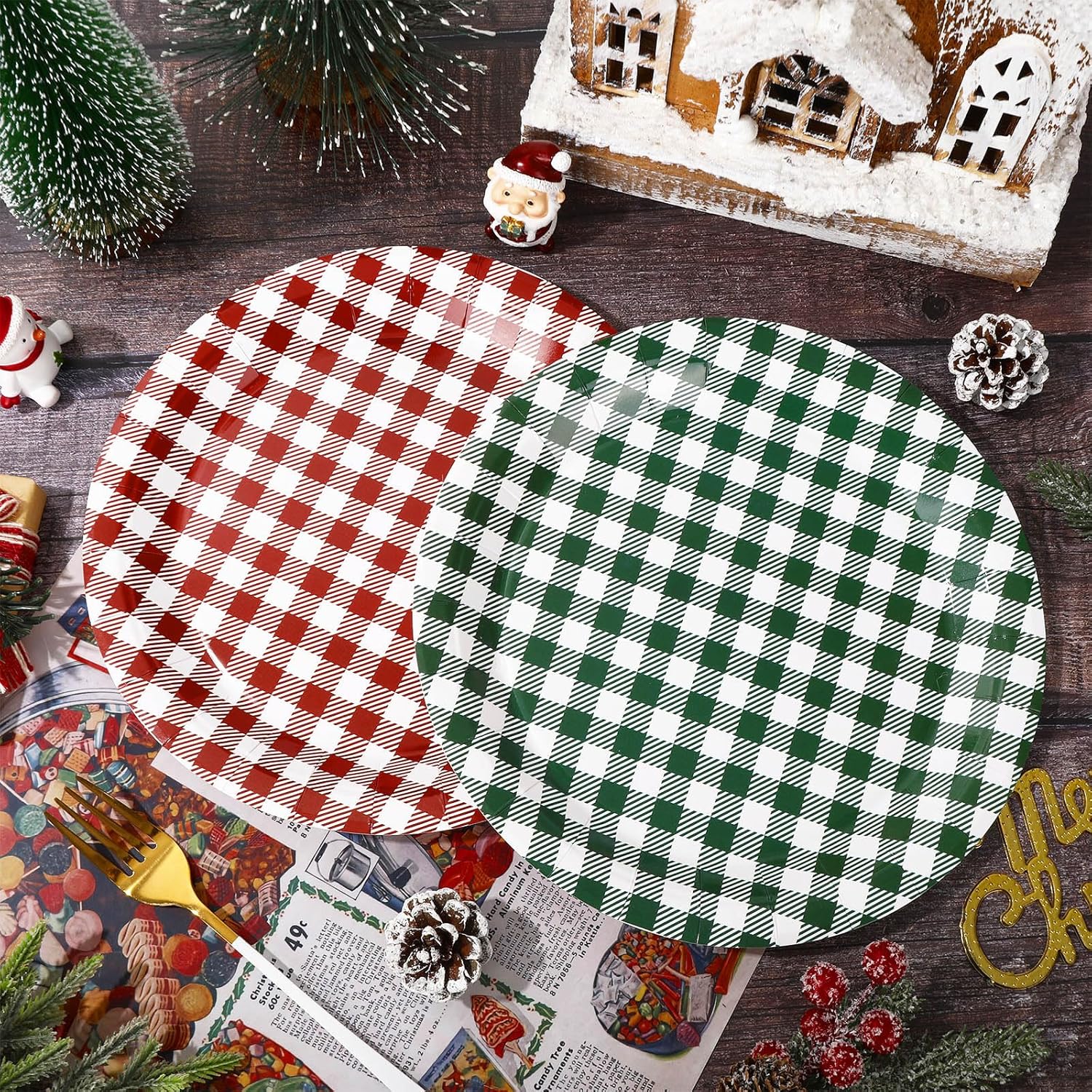 Merry Christmas Paper Plate Gingham Plaid Disposable Plate 9 Inch Red Green Checkered Dinner Dessert Plate For Xmas Winter Party Supplies Table Decor, 40Pcs