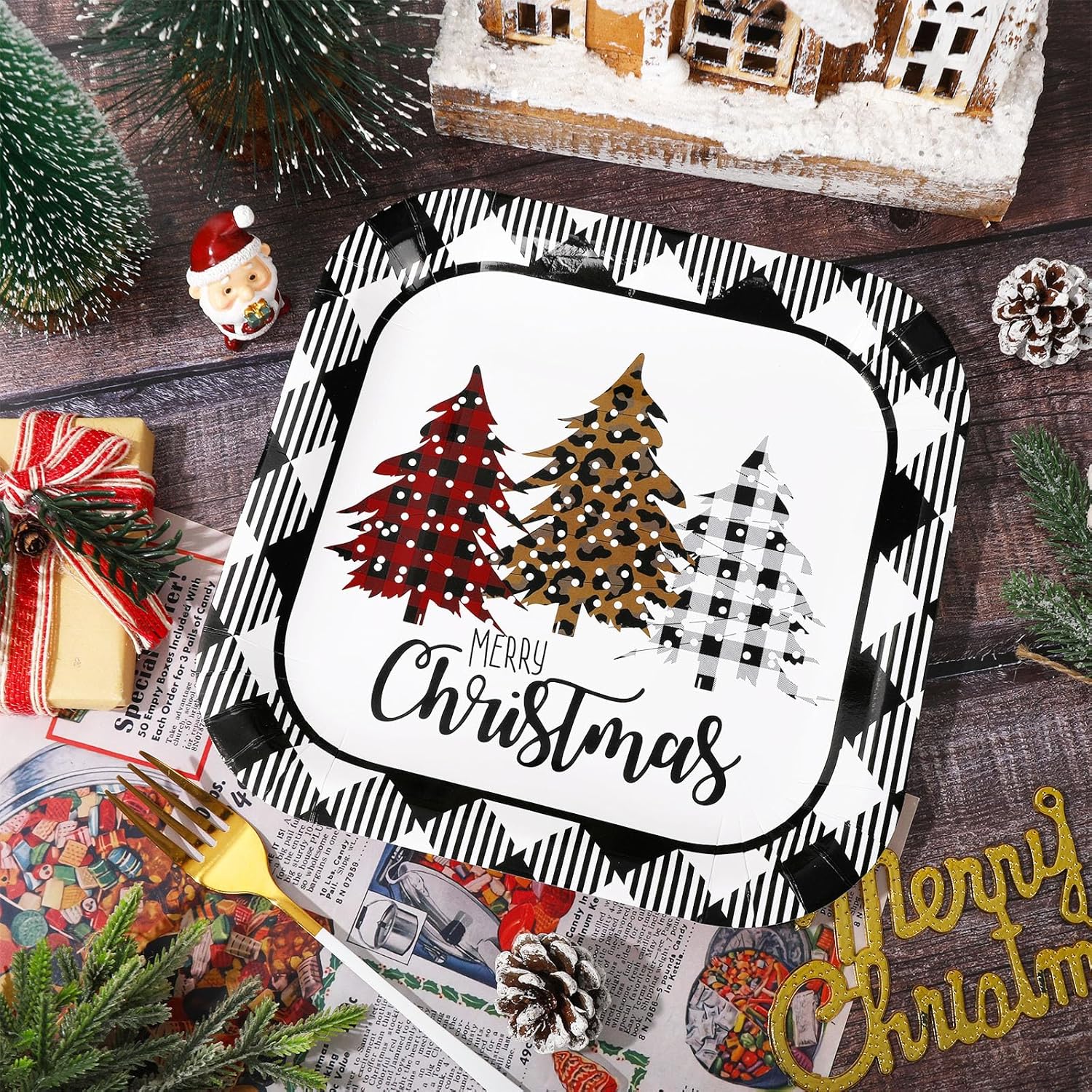 40Pcs Merry Christmas Paper Plate Square Plaid Xmas Tree Disposable Plate White Black Checkered Dinnerware Plate 9 Inch For Winter Party Supplies Table Decor