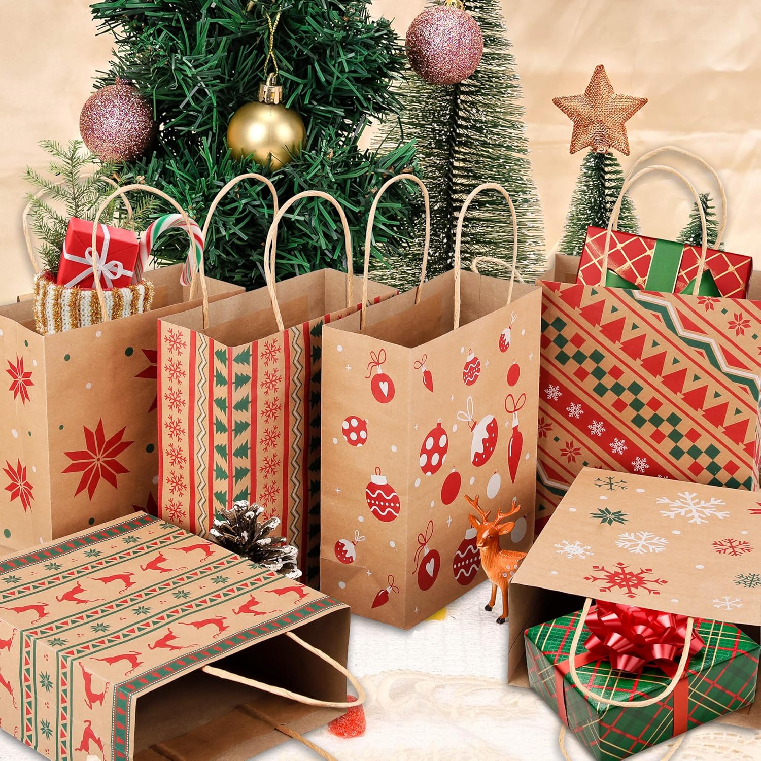 24 Pcs Christmas Kraft Gift Bags With Handles,Treat Bags For Gifts,Cookies,Candy,Holiday Goodies Wrapping,For Xmas Holiday Presents Wrapping,9"X7.3"X3.3"