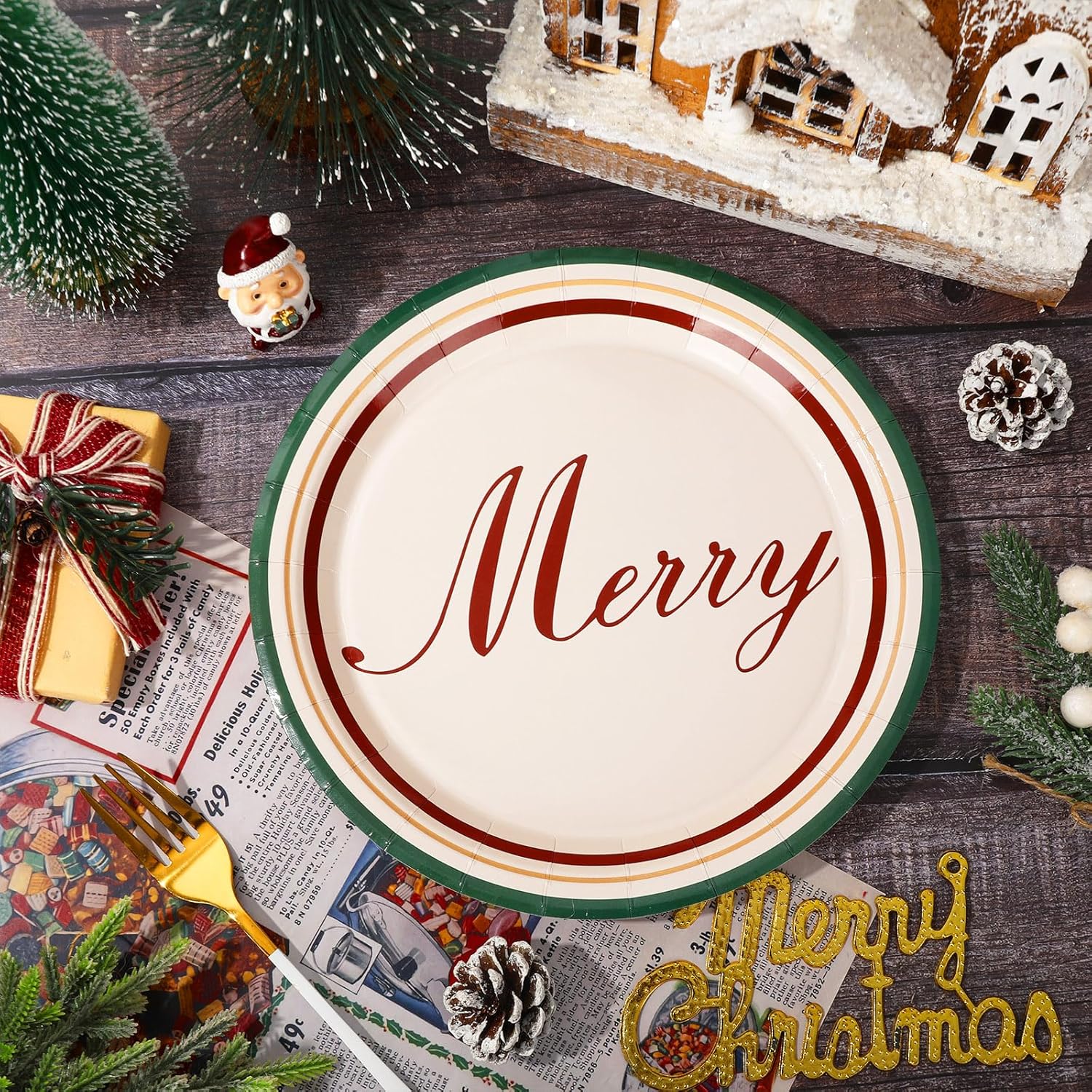 Merry Christmas Paper Plate Gingham Plaid Disposable Plate 9 Inch Red Green Checkered Dinner Dessert Plate For Xmas Winter Party Supplies Table Decor, 40Pcs