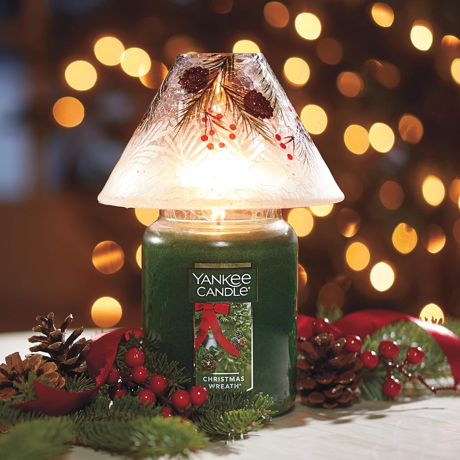 Christmas Wreath Scented, Classic 22Oz Large Jar Single Wick Candle, Over 110 Hours Of Burn Time