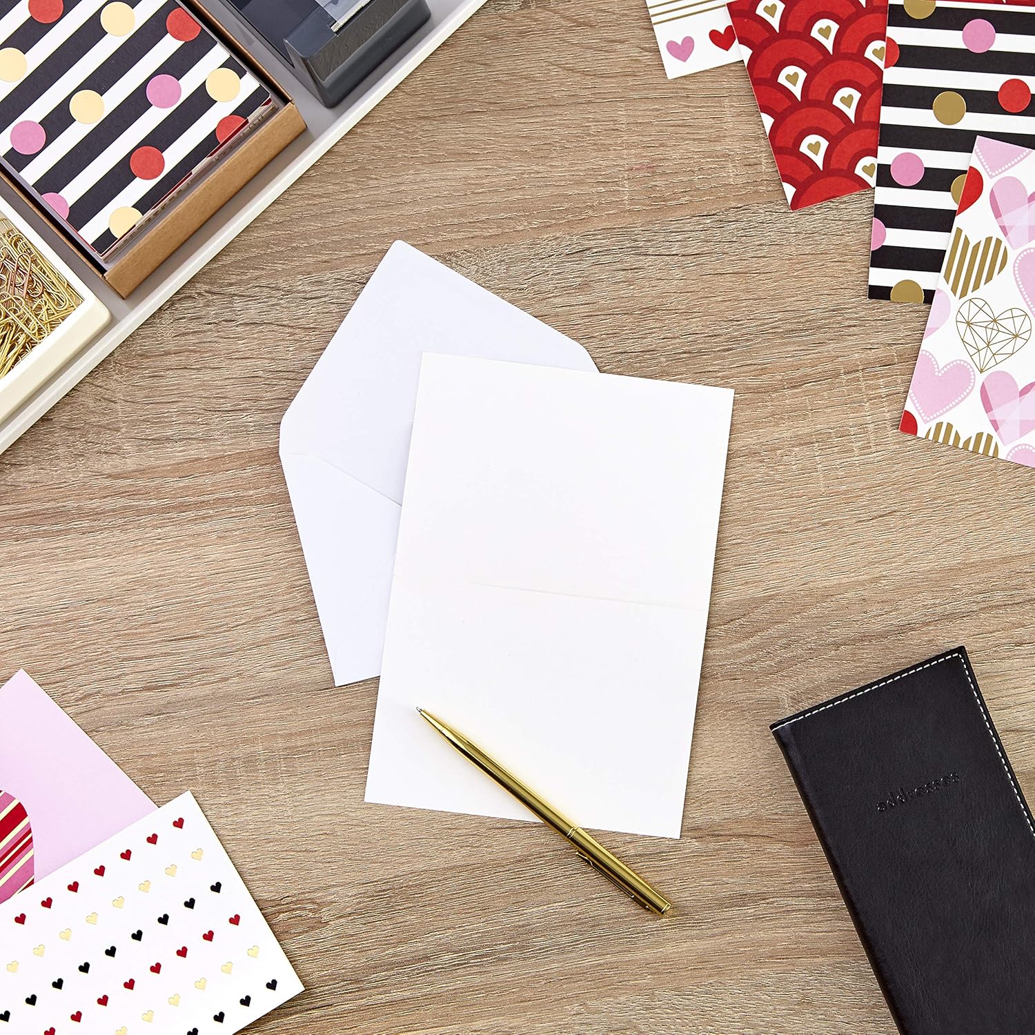 Hallmark Valentine's Day Cards, Hearts and Stripes (24 Blank Cards with Envelopes) for Thinking of You, Celebration, Just Because, Anniversary, Wedding and More