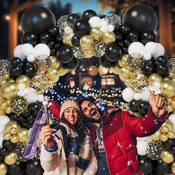 Black Gold New Year 2026 Balloon Garland Arch Kit with Star Balloons Party Decor