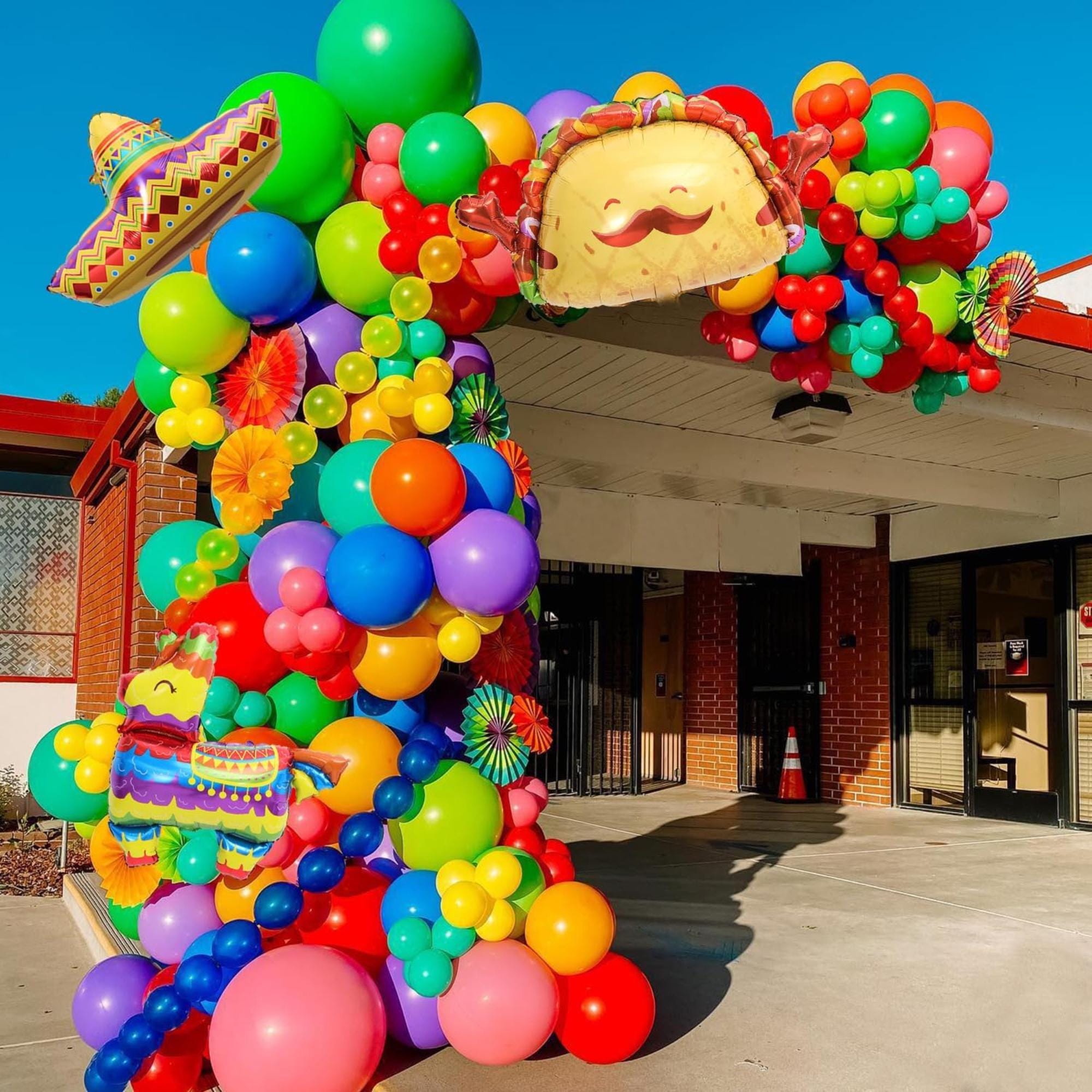 138Pcs Fiesta Balloon Arch Kit Llama Sombrero Taco Cactus Cinco De Mayo Decor