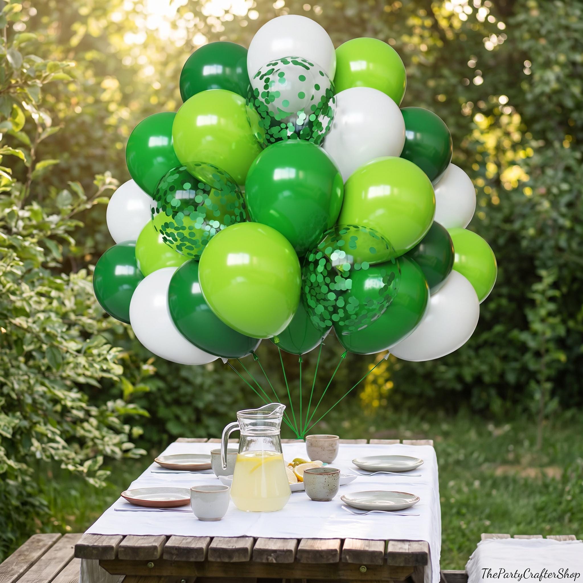 Green White Balloon Set, St Patrick Birthday Jungle Party Decor