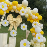 12 White Daisy Foil Balloons | Groovy Flower Party Decor