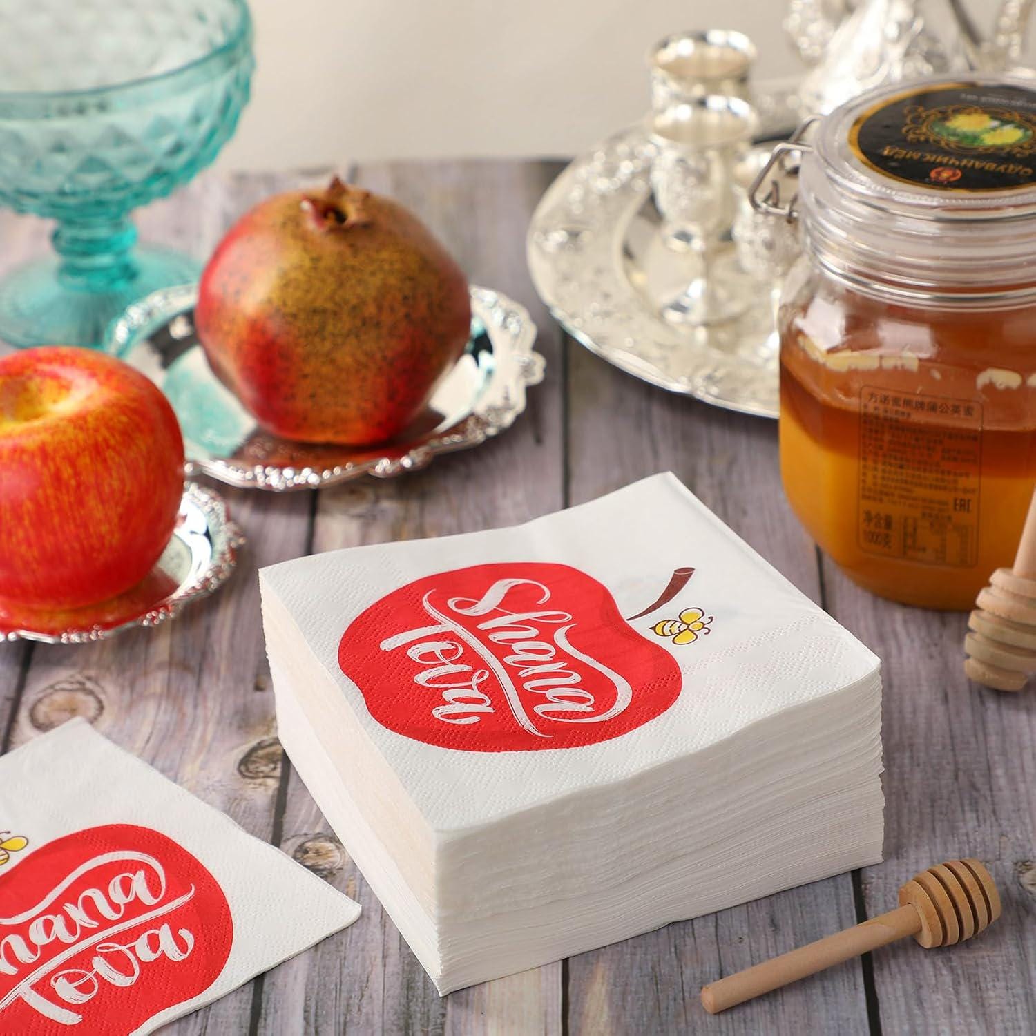 Rosh Hashanah Apple Bee Napkins, Shana Tova, Jewish New Year Table Decorations (5 x 5 Inch)