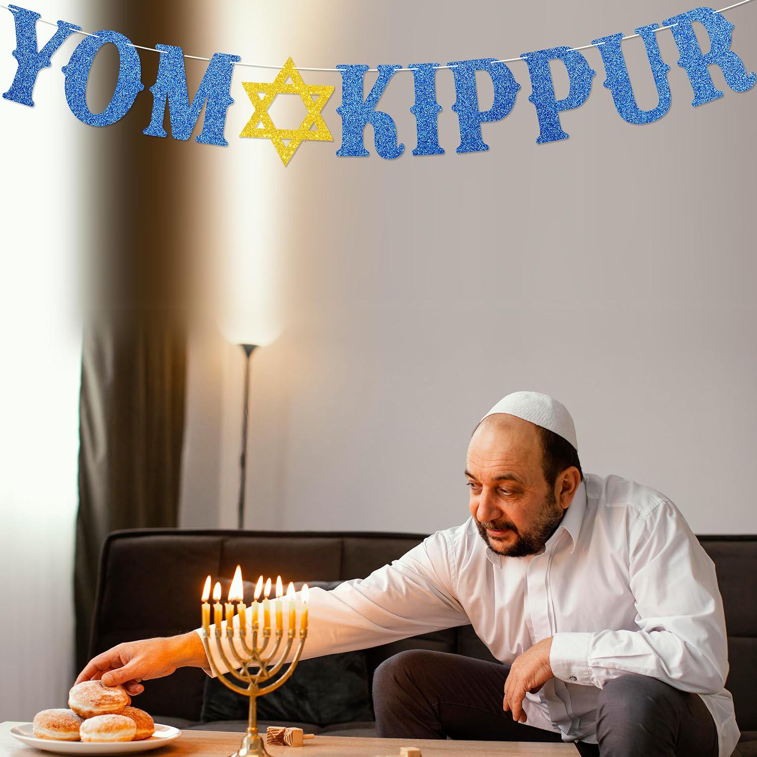 Glitter Yom Kippur Banner, Jewish Holiday Party Decor (Pre-Assembled)