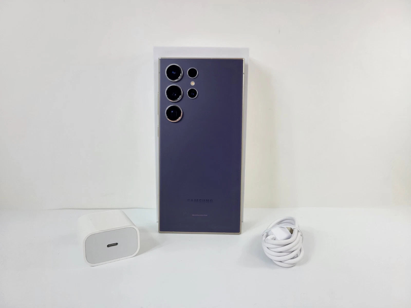 Samsung Galaxy S24 Ultra 1TB Titanium Violet Unlocked Smartphone Excellent Condition